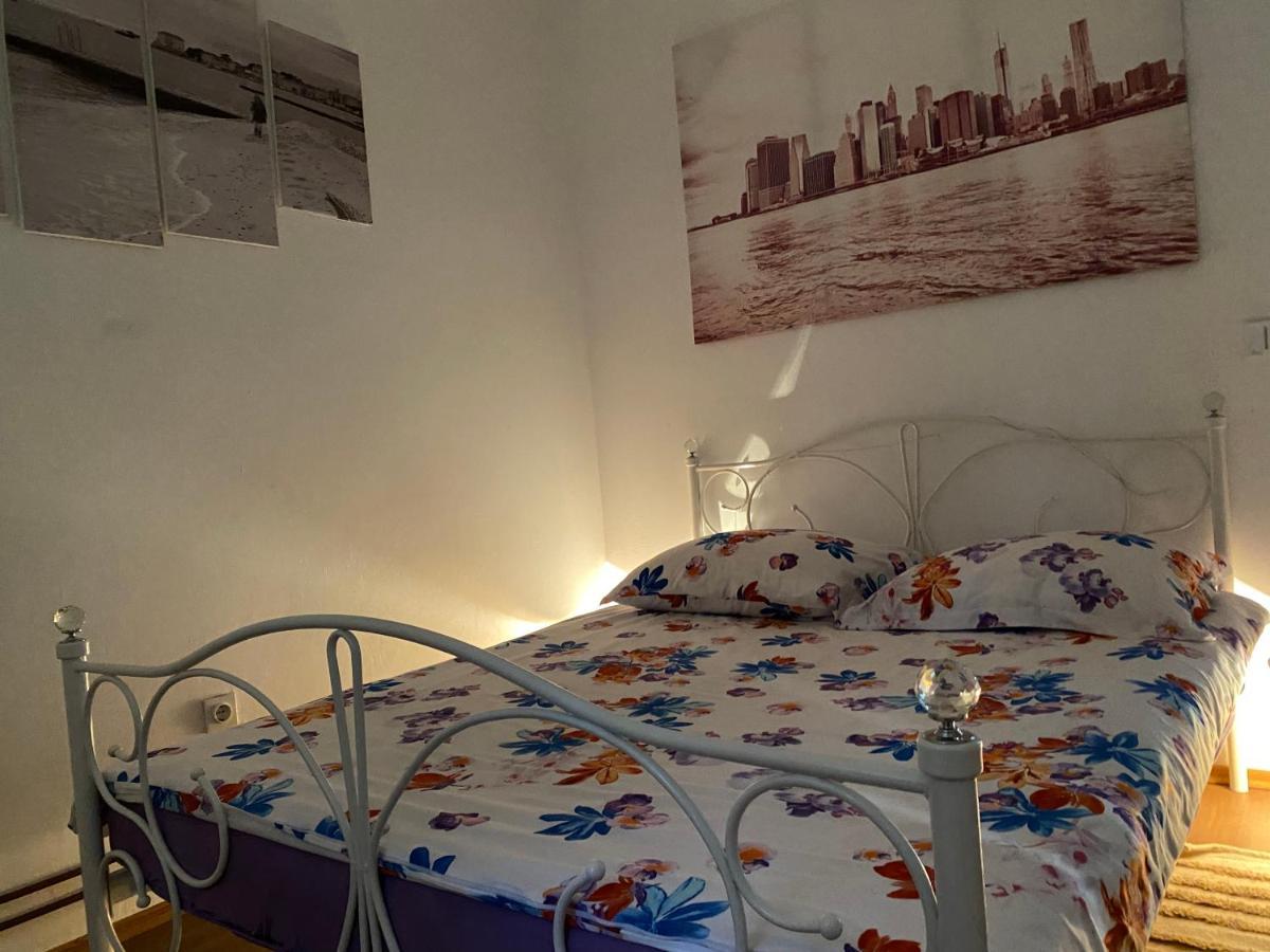 Apartment Villa Rossa بوريتش المظهر الخارجي الصورة